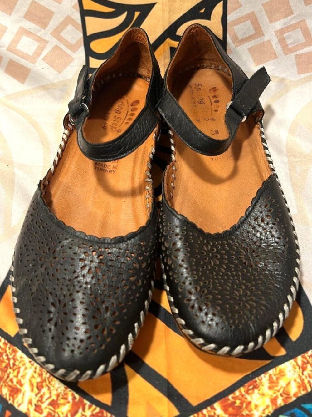 Spring Step Genuine Leather Mary Jane Clogs Black Cutout Floral 38 (US 7.5–8)